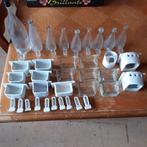 Anciens abreuvoirs et mangeoires en faïence et en verre, Enlèvement, Utilisé, Autres matériaux, Cage à oiseaux