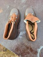 Werk schoen nr 40, Motoren, Ophalen