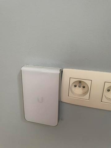 Ubiquiti Inwall HD beschikbaar voor biedingen