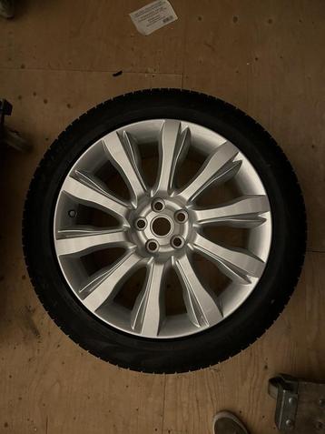 1x Range Rover reservewiel velg + winterband Pirelli Scorpio beschikbaar voor biedingen