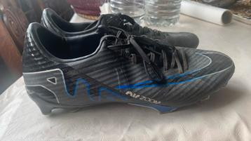 Voetbalschoenen Mercurial Nike beschikbaar voor biedingen
