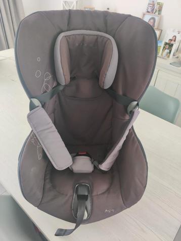 Bebecomfort kinderstoel beschikbaar voor biedingen