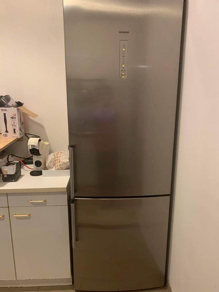 Grote Siemens Koel-Vriescombinatie, Elektronische apparatuur, Koelkasten en IJskasten, Gebruikt, Met aparte vriezer, Ophalen