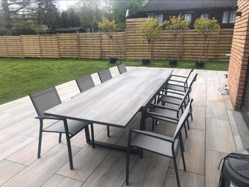 Table de jardin aluminium + 8 chaises 220/340 x 100 x 75