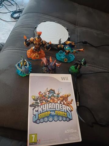 Skylanders swap force base+2 skylanders WII beschikbaar voor biedingen