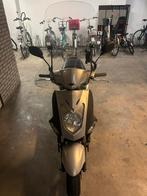 scooter in dronten nederland!!! Niet belgie, Fietsen en Brommers, Ophalen, 50 cc, Klasse B (45 km/u), Zo goed als nieuw
