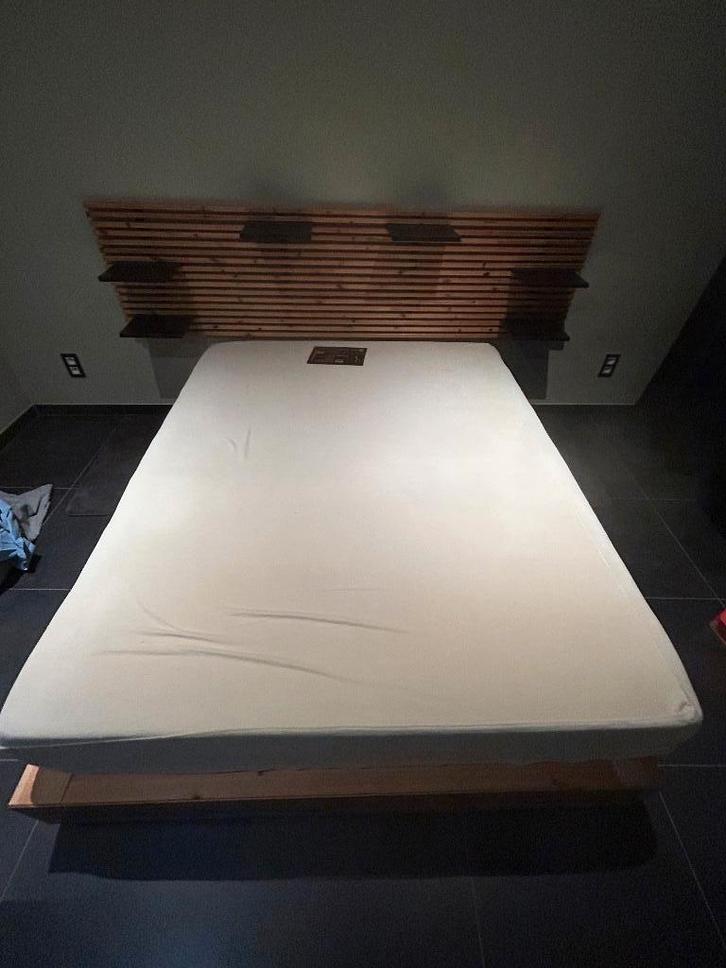 Ikea Mandal bed 160 x 200 met matras, Huis en Inrichting, Slaapkamer | Bedden, Gebruikt, Tweepersoons, 160 cm, 200 cm, Hout, Bruin
