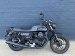 Moto Guzzi V7 Stone 3 2020 met garantie, Naked bike, Bedrijf, 2 cilinders, 750 cc