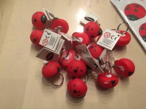 Lieveheersbeestje pimpam rood van bb collectie UITVERKOOP, Enfants & Bébés, Cadeaux d'accouchement & Assiettes de naissance, Neuf