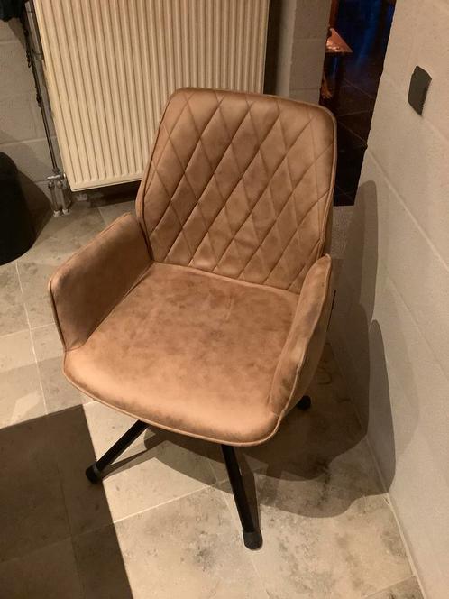 Draaibare eetkamerstoel, Huis en Inrichting, Stoelen, Zo goed als nieuw, Twee, Leer, Overige kleuren, Ophalen