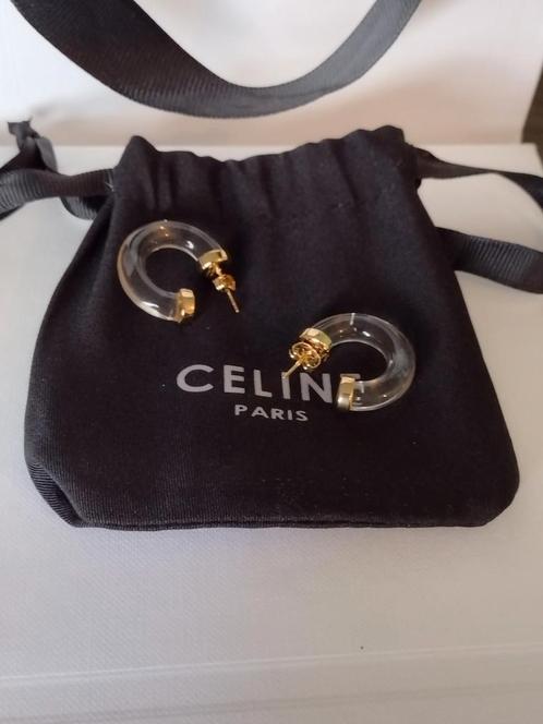 Céline translucent hoops, Handtassen en Accessoires, Oorbellen, Zo goed als nieuw, Goud, Goud, Ophalen of Verzenden
