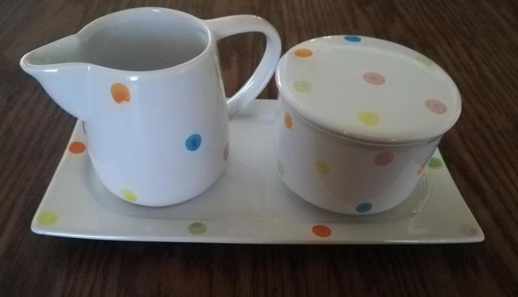 Ensemble pot à lait, sucrier et plateau, Maison & Meubles, Cuisine | Vaisselle, Neuf