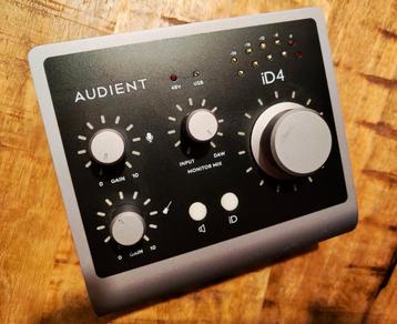 Audient id 4 mk2 beschikbaar voor biedingen