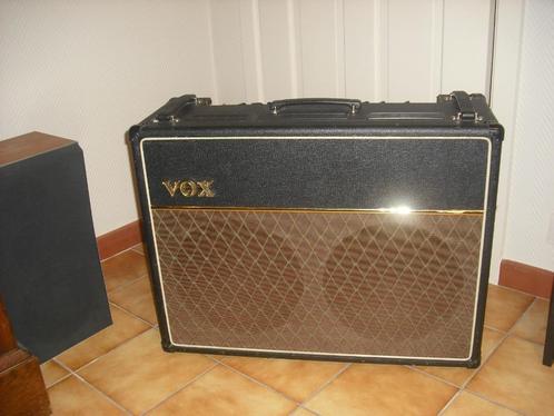 VOX lampen - gitaarversterker, Muziek en Instrumenten, Versterkers | Bas en Gitaar, Gebruikt, Gitaar, 100 watt of meer, Ophalen