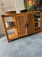 Armoire basse vintage en rotin avec portes sangles, Enlèvement, Utilisé