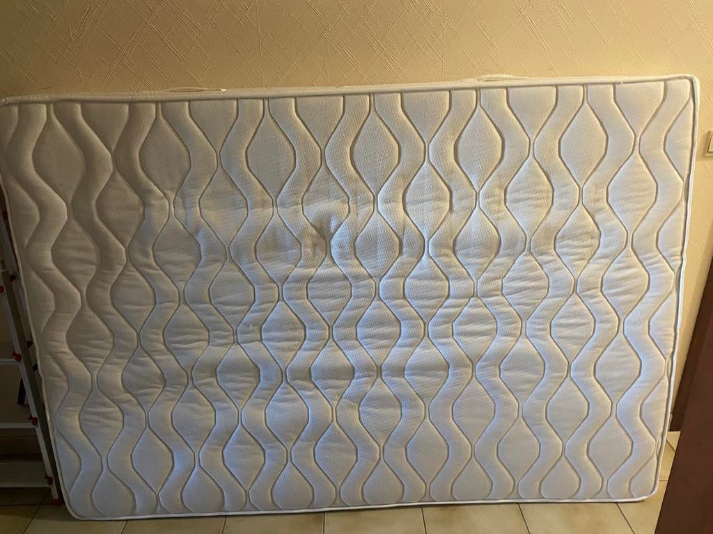 Matrassen, Huis en Inrichting, Slaapkamer | Matrassen en Bedbodems, Ophalen, Gebruikt, Tweepersoons, 140 cm