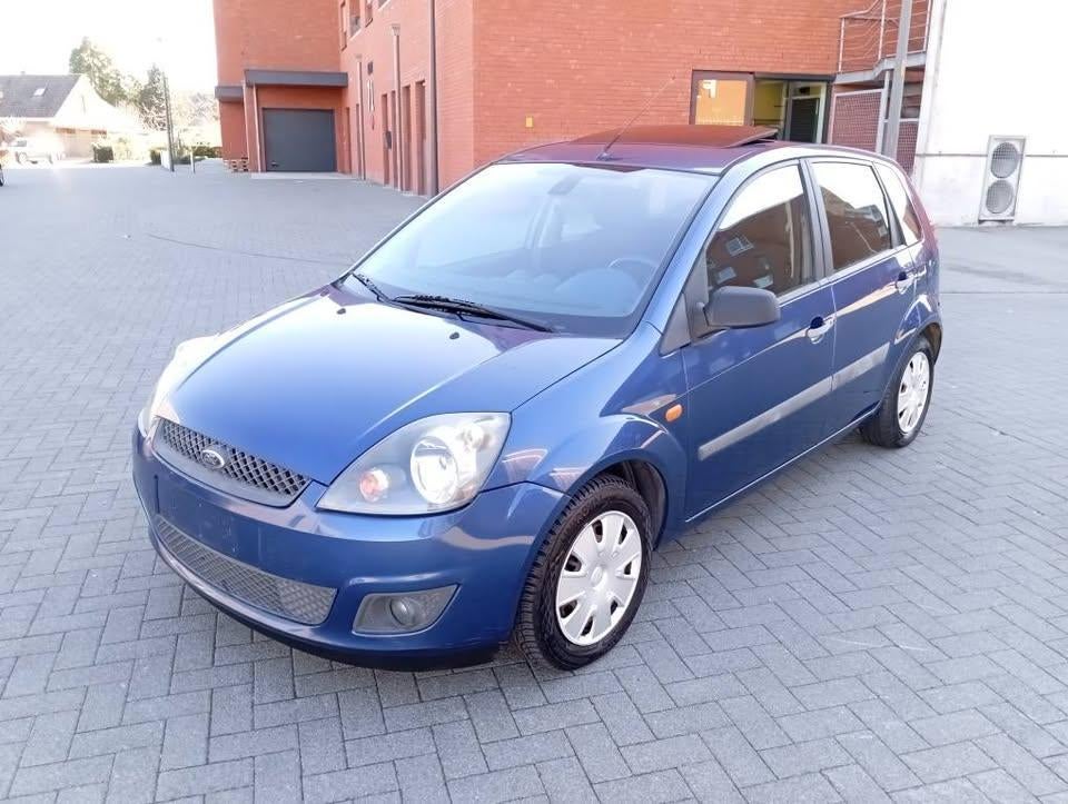 Ford Fiesta 1.4 Benzine Automaat, Auto's, Ford, Automaat, 5 zetels, 5 deurs, Particulier