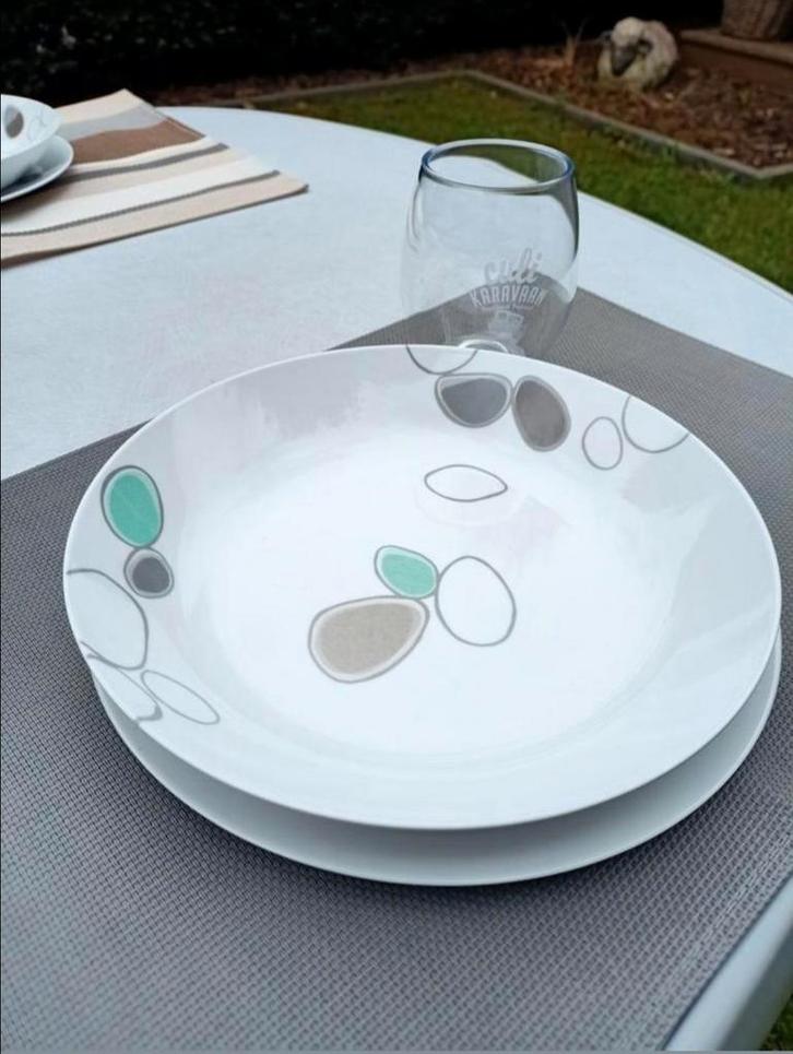 16-delig 4persoons camping servies Mepal Rosti Flow Pebbles, Caravans en Kamperen, Kampeeraccessoires, Zo goed als nieuw, Ophalen of Verzenden