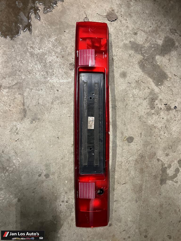 Audi 80 90 B3 Middenplaat achterlichtbalk, Gebruikt, -, -, -