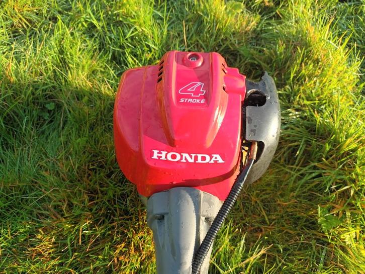 Bosmaaier honda, Tuin en Terras, Bosmaaiers, Zo goed als nieuw, Benzine, 10 tot 30 cm, Ophalen