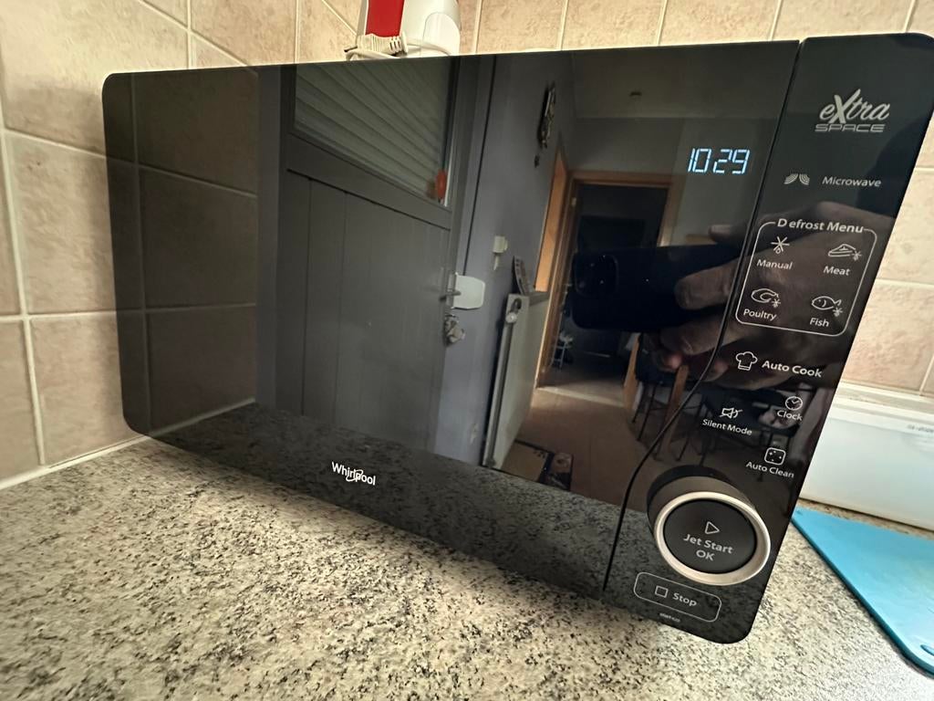 Four à micro-ondes Whirlpool, Electroménager, Micro-ondes, Comme neuf, Autoportant, Enlèvement