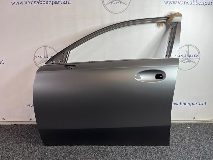 Portière 4portes avant gauche d'un Mercedes A-Klasse (662), -, 3 mois de garantie, Utilisé, Porte