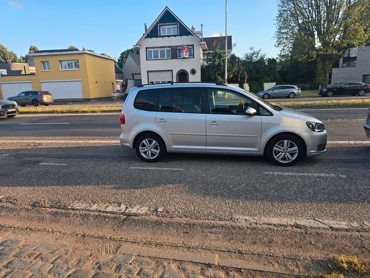 Volkswagen Touran 1.4 TSI essence 7 places, Autos, Volkswagen, Touran, Boîte manuelle, Enlèvement