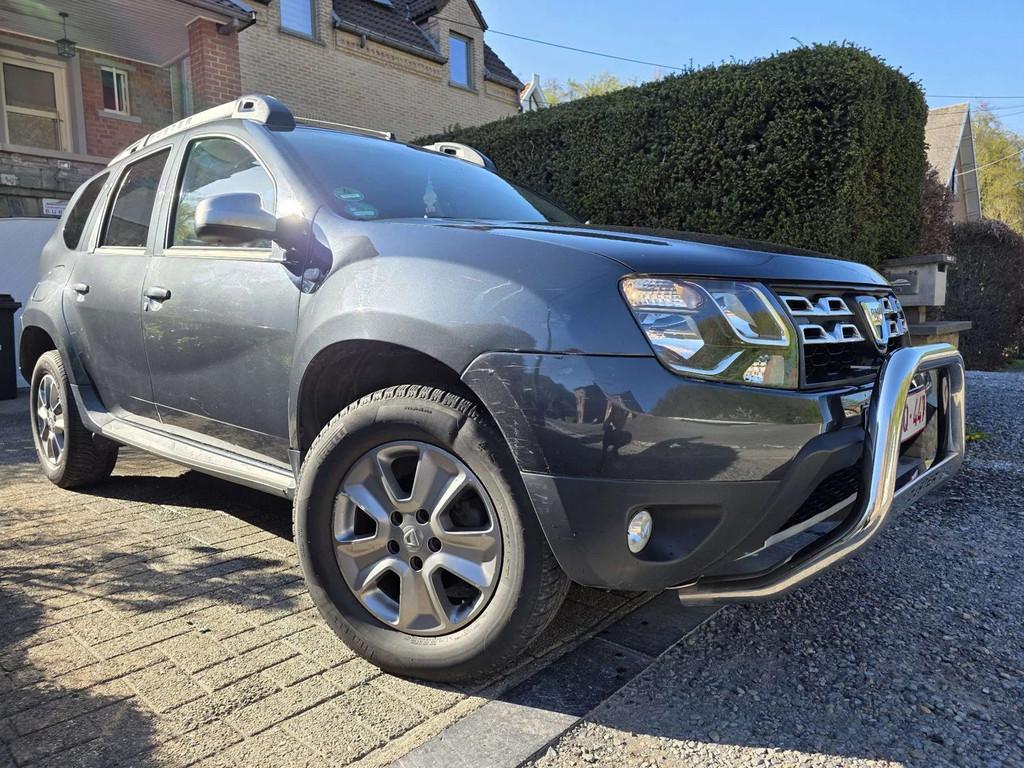 Dacia Duster 1.5 dCi/4x2/EURO6/AUTOMATIQUE/CARPASS, Automaat, Stof, Gebruikt, 4 cilinders