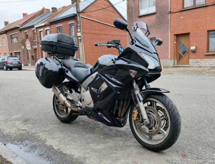 Honda CBF 1000, Motoren, Motoren | Honda, Particulier, Toermotor, meer dan 35 kW, 4 cilinders, ABS, Electronisch instelbare dempers