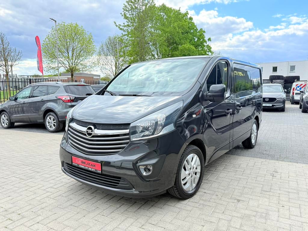 Opel Vivaro innovation 1.6 Bi-CDTi Dubbelcabine Lichtevracht, Auto's, Voorwielaandrijving, Euro 6, Te koop, ABS