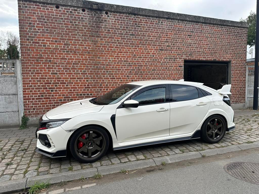 Honda type r fk8, Auto's, Honda, Voorwielaandrijving, 4 zetels, 4 cilinders, Wit