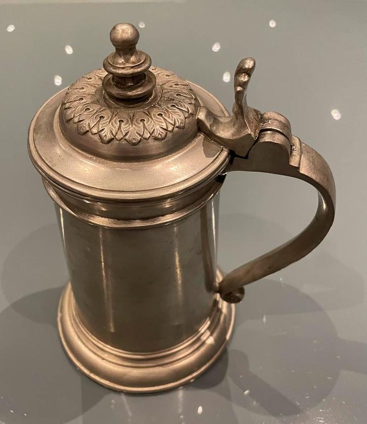 Tinnen pot/mok met ponsen, Antiek en Kunst, Antiek | Tin, Ophalen of Verzenden