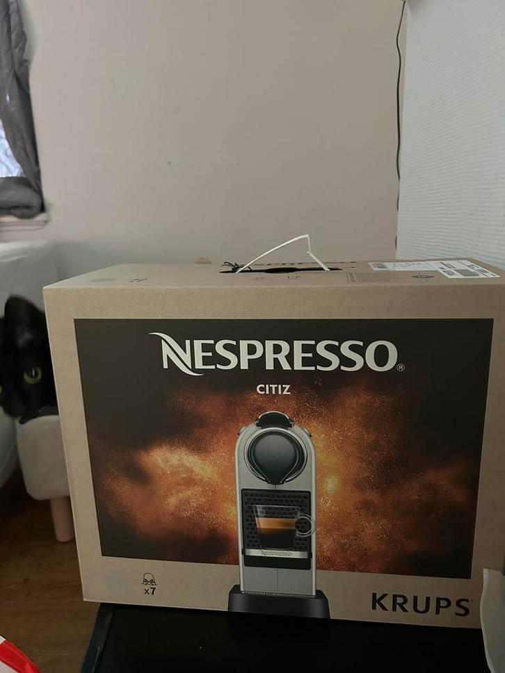 Machine a café, Elektronische apparatuur, Koffiezetapparaten, Nieuw, Koffiepads en cups, Espresso apparaat, 1 kopje, Afneembaar waterreservoir