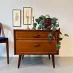 Vintage ladekast, nachtkast •Formule meubelen•, Ophalen of Verzenden, Gebruikt
