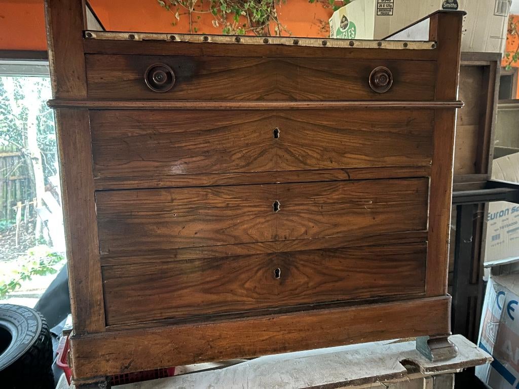 Antiek TV commode kastje, mooi gevlamde houtstructuur, Huis en Inrichting, Ophalen