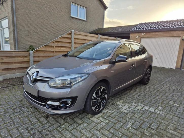 Renault Mégane 2014 Bose | Navi | Pano | Trekhaak, Auto's, Renault, Bedrijf, Mégane, ABS, Benzine, Euro 5, Break, 5 deurs, Handgeschakeld