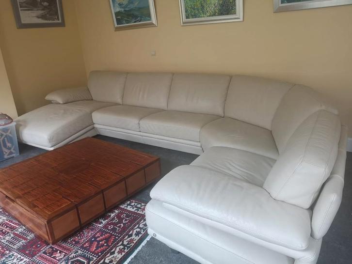 Natuzzi Leather Sofa, Huis en Inrichting, Zetels | Complete zithoeken, Gebruikt, Leer, Ophalen