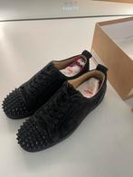 Louboutin Junior Spikes Flat Veau velours, Kleding | Heren, Schoenen, Ophalen, Zo goed als nieuw