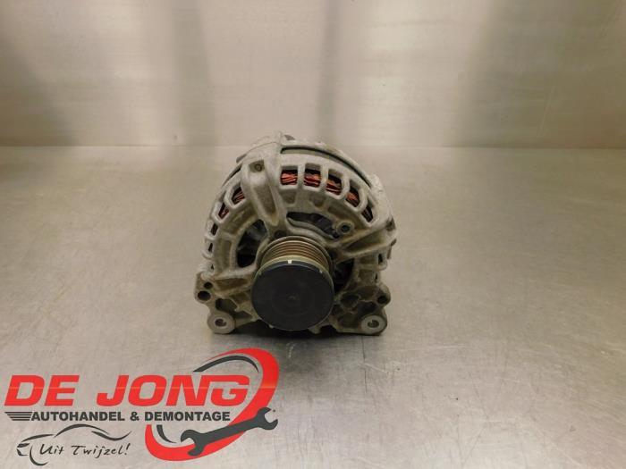 Dynamo d'un Volkswagen Polo, Volkswagen, -, 3 mois de garantie, Utilisé