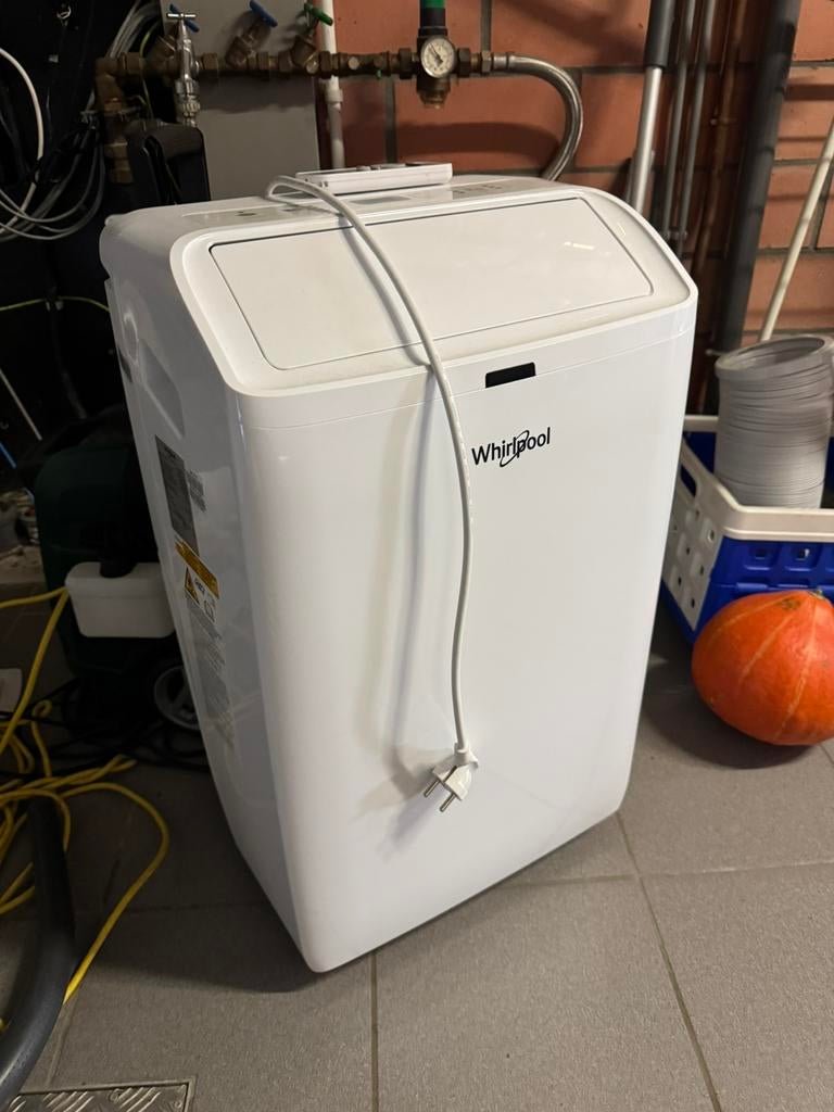 Mobiele airco - garantie - 1 jaar oud, Ophalen, Zo goed als nieuw, Mobiele airco