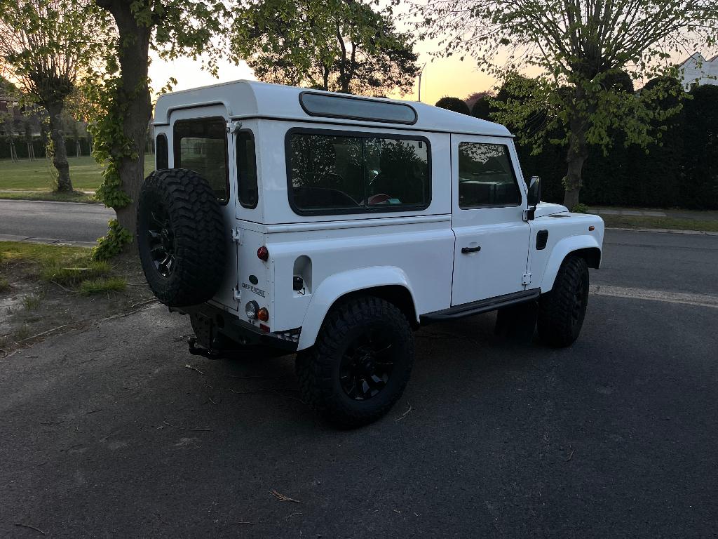 Land Rover Defender 90 / 2.2 lichte vracht 2014, 90 kW, Wit, Defender, Vierwielaandrijving