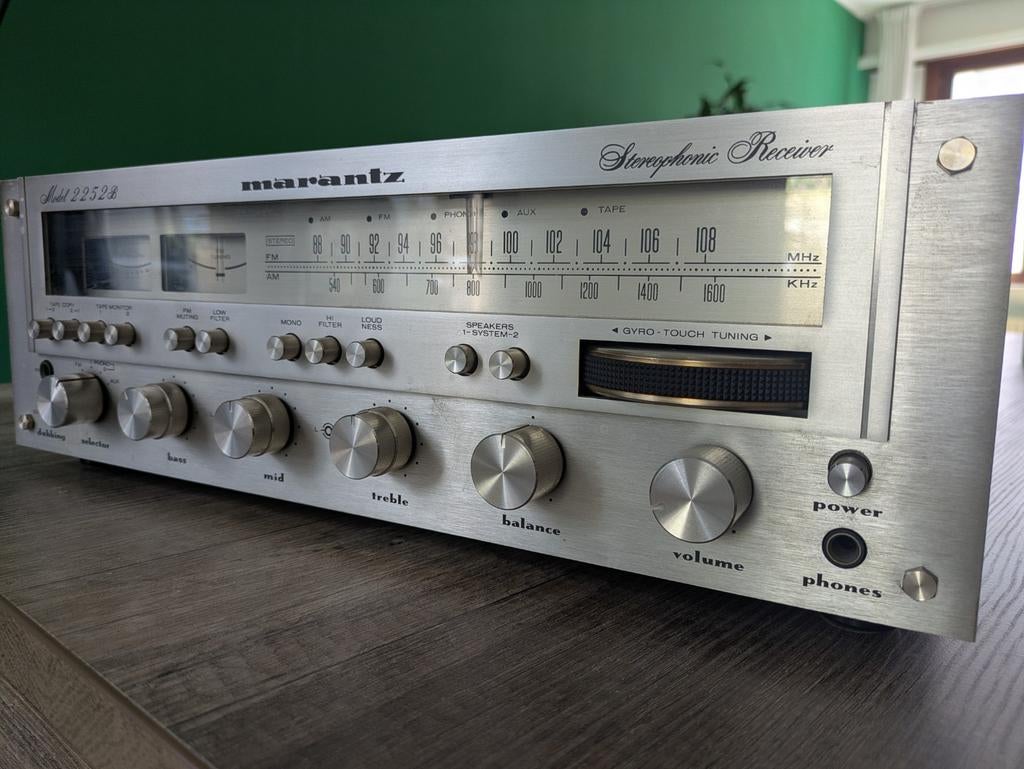 Vintage Marantz 2252B stereoreceiver - werkend, Audio, Tv en Foto, Versterkers en Ontvangers, Gebruikt, Ophalen, Marantz, Minder dan 60 watt