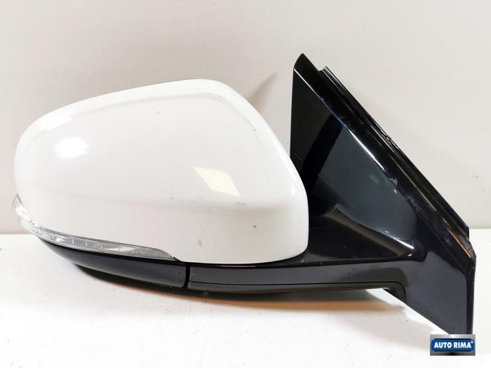 Rétroviseur extérieur droit d'un Volvo V40, Autos : Pièces & Accessoires, Rétroviseurs, Volvo, Utilisé, 3 mois de garantie, Enlèvement ou Envoi