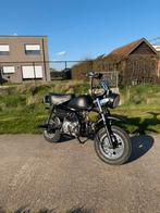 Monkey b klasse, Fietsen en Brommers, Ophalen