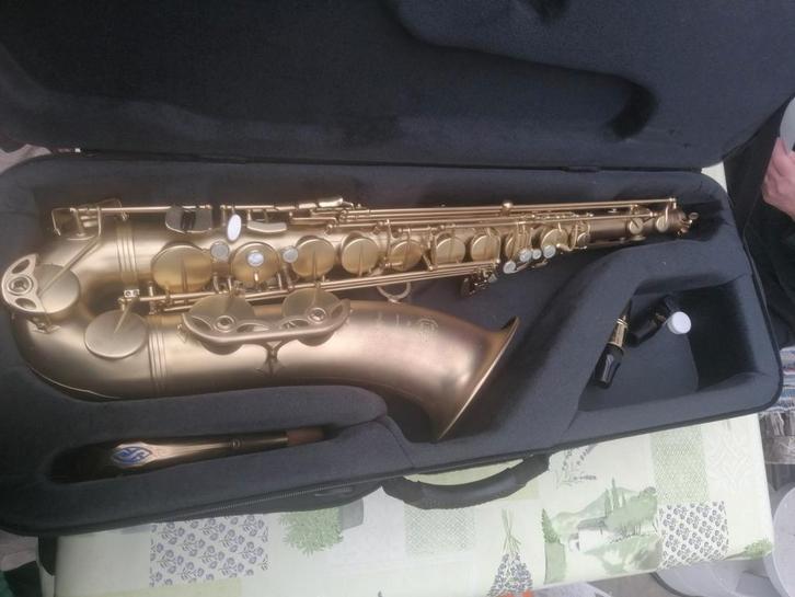 Selmer Tenor Sax Serie III, Muziek en Instrumenten, Blaasinstrumenten | Saxofoons, Gebruikt, Tenor, Met koffer, Ophalen