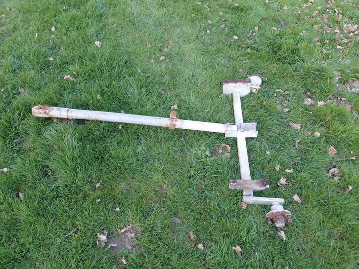 Essieu ancien entraxe 86cm, Autos : Pièces & Accessoires, Attelages, Enlèvement