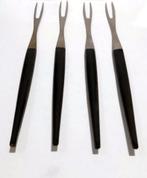 4 Le Creuset Bourgondische fonduevorken of -pieken, Gebruikt, Ophalen of Verzenden, Bestekset, Inox of Chroom