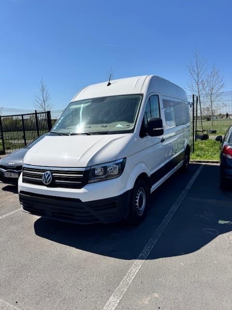 VW Crafter // bouwjaar 2018 // euro6 // om te repareren!!!, Auto's, Stof, Wit, Overige carrosserie, Te koop