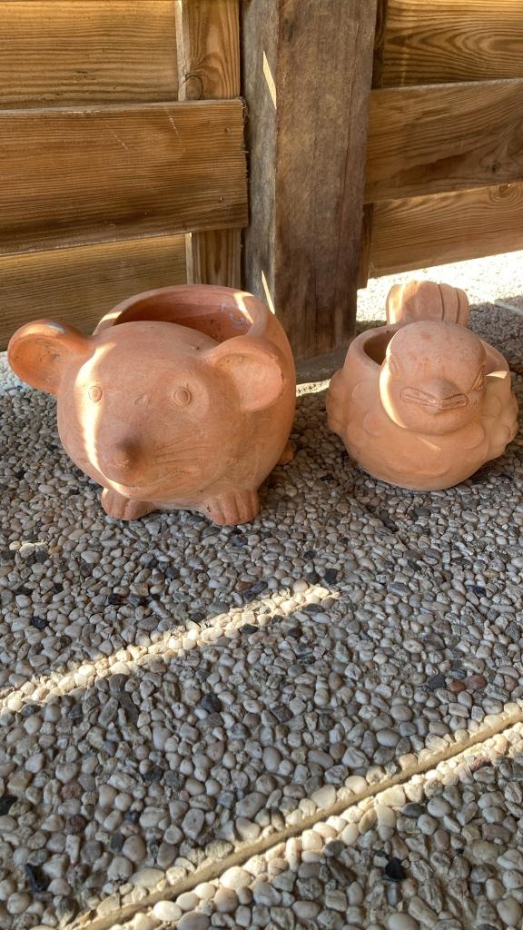 2 dieren bloempotten in steen, Ophalen, Gebruikt, Steen