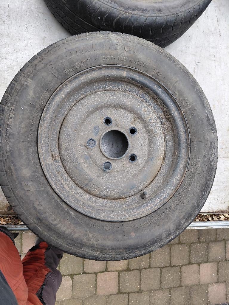 Velgen aanhangwagen, Ophalen, Gebruikt